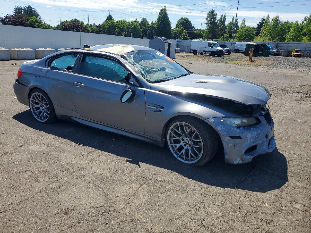 2011 Bmw M3 Silver vin: WBSKG9C56BE645279