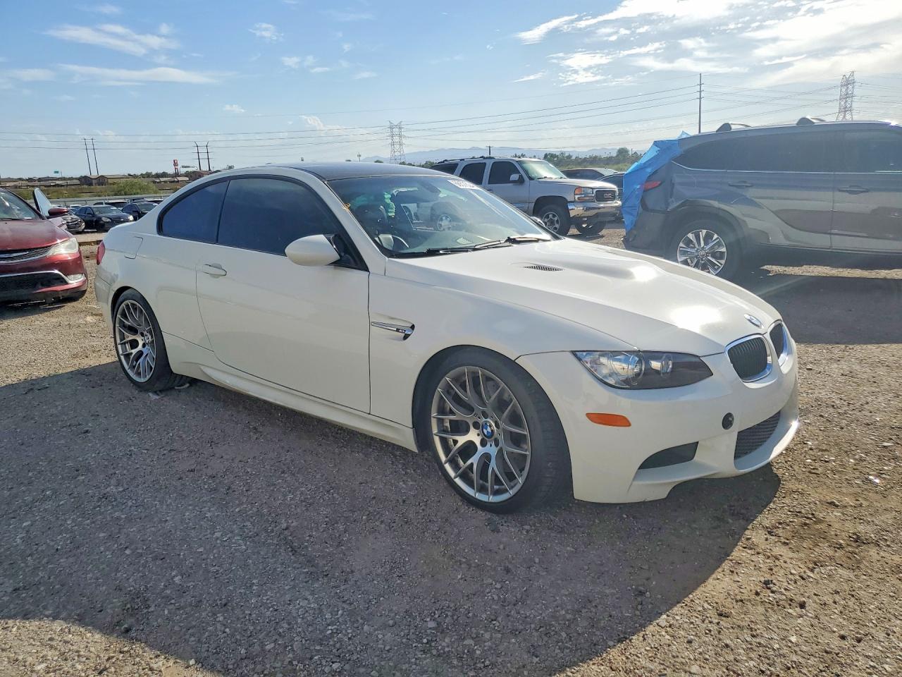 2012 Bmw M3 White vin: WBSKG9C5XCE798667