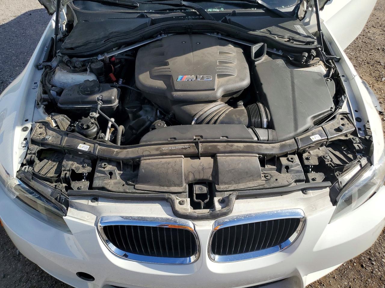 2012 Bmw M3 White vin: WBSKG9C5XCE798667
