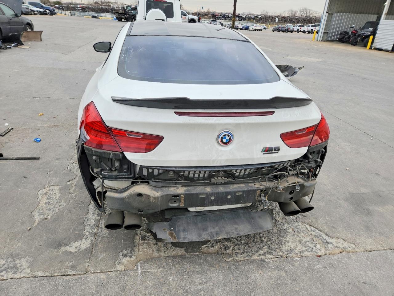2013 Bmw Motorrad M6 White vin: WBSLX9C51DC968660