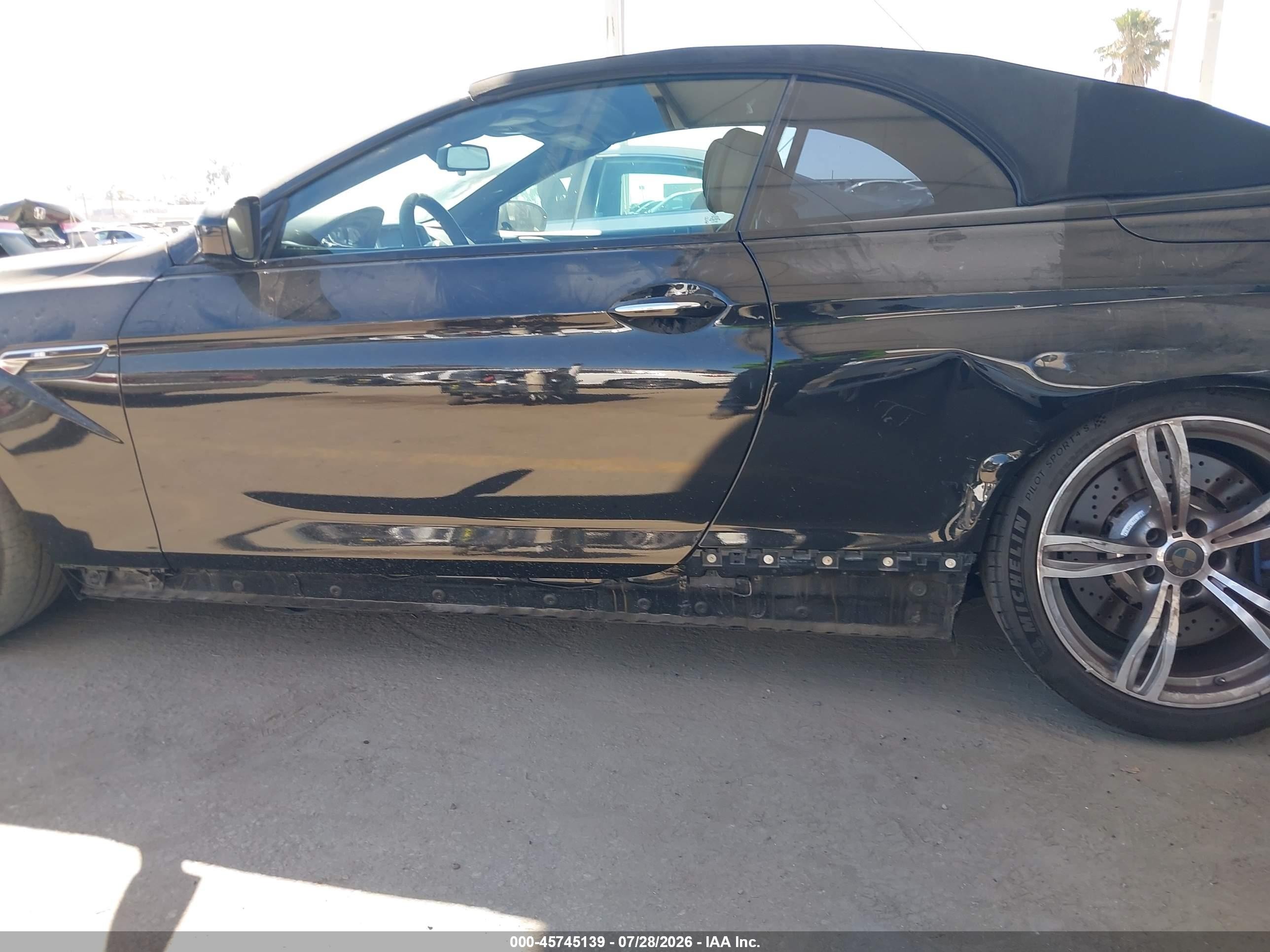 2015 Bmw M6   Black vin: WBSLZ9C51FD651260