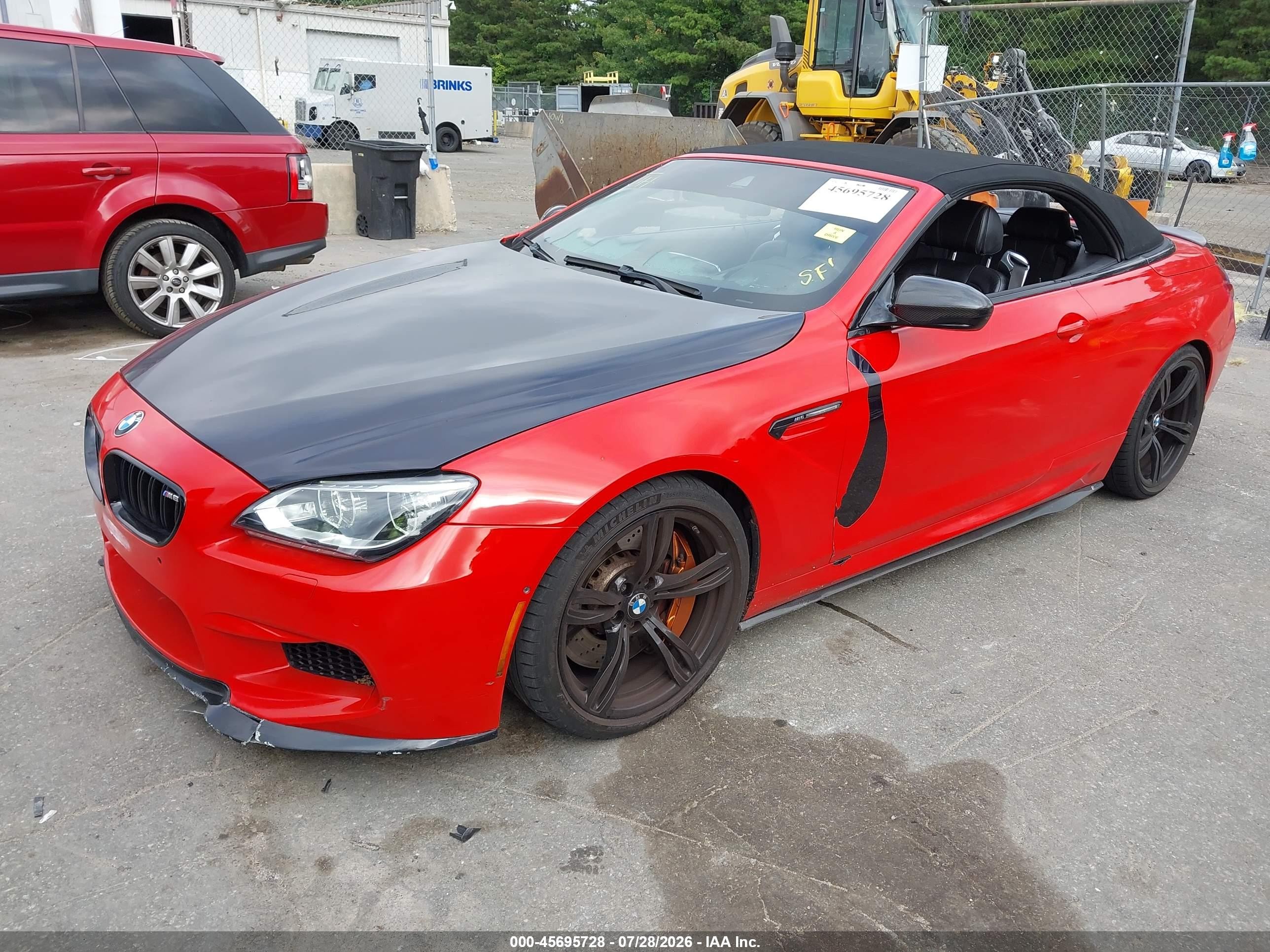 2013 Bmw M6   Red vin: WBSLZ9C52DDZ77856