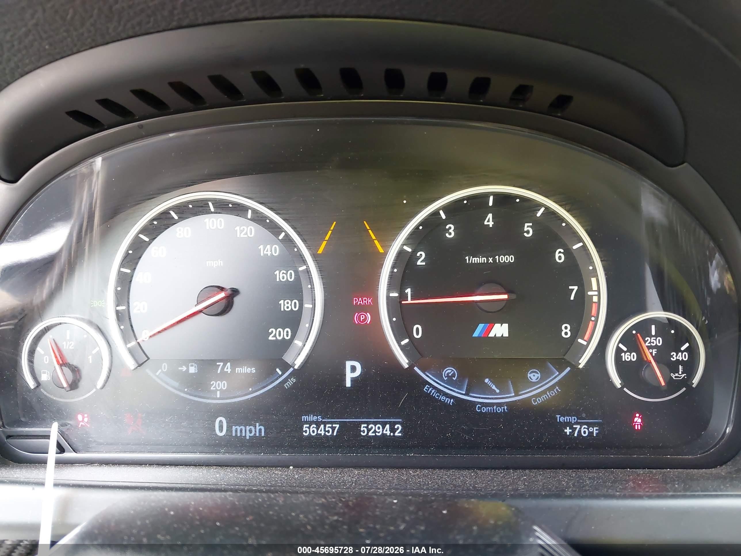 2013 Bmw M6   Red vin: WBSLZ9C52DDZ77856