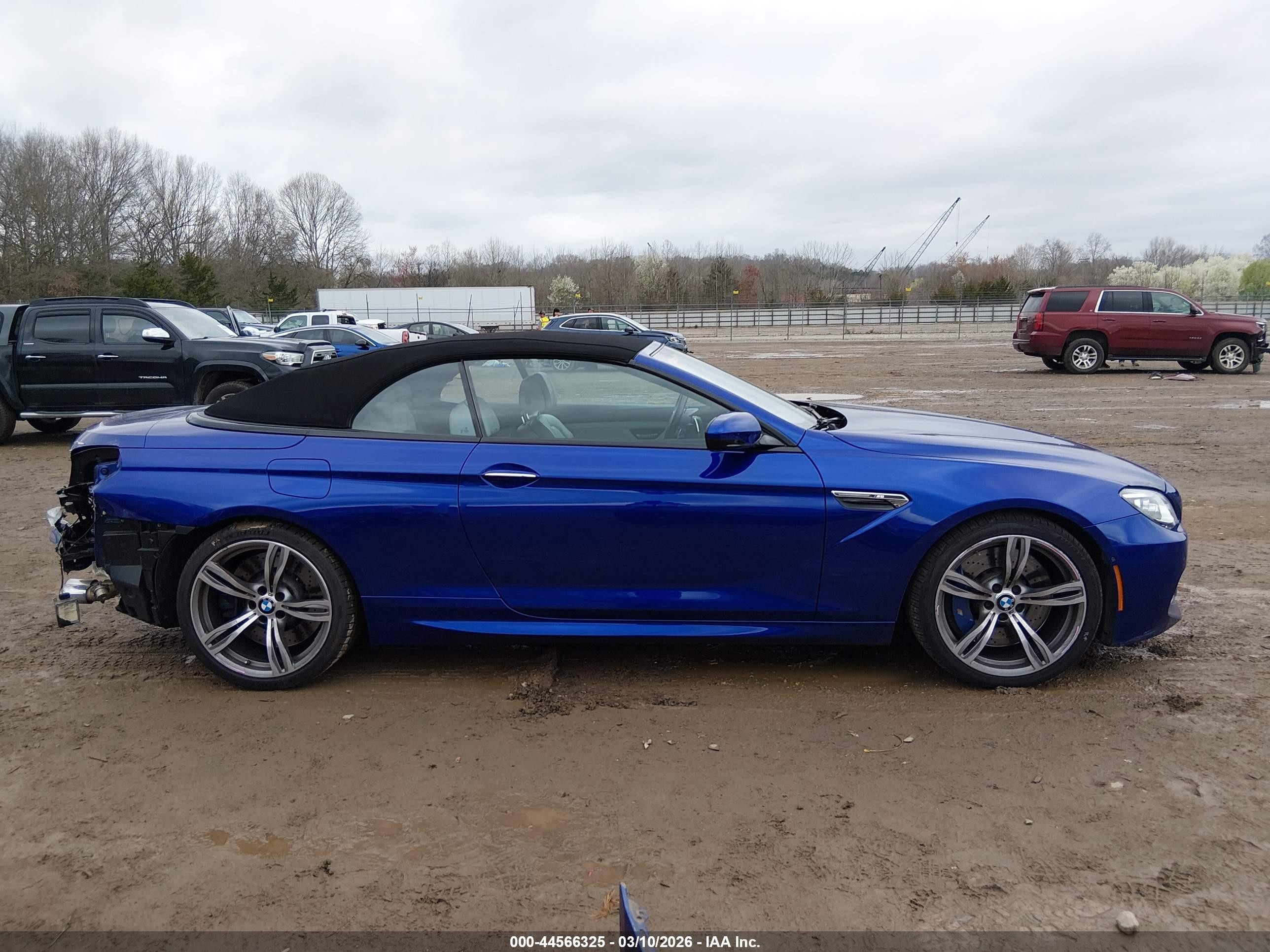 2012 Bmw M6   Blue vin: WBSLZ9C58CC985691