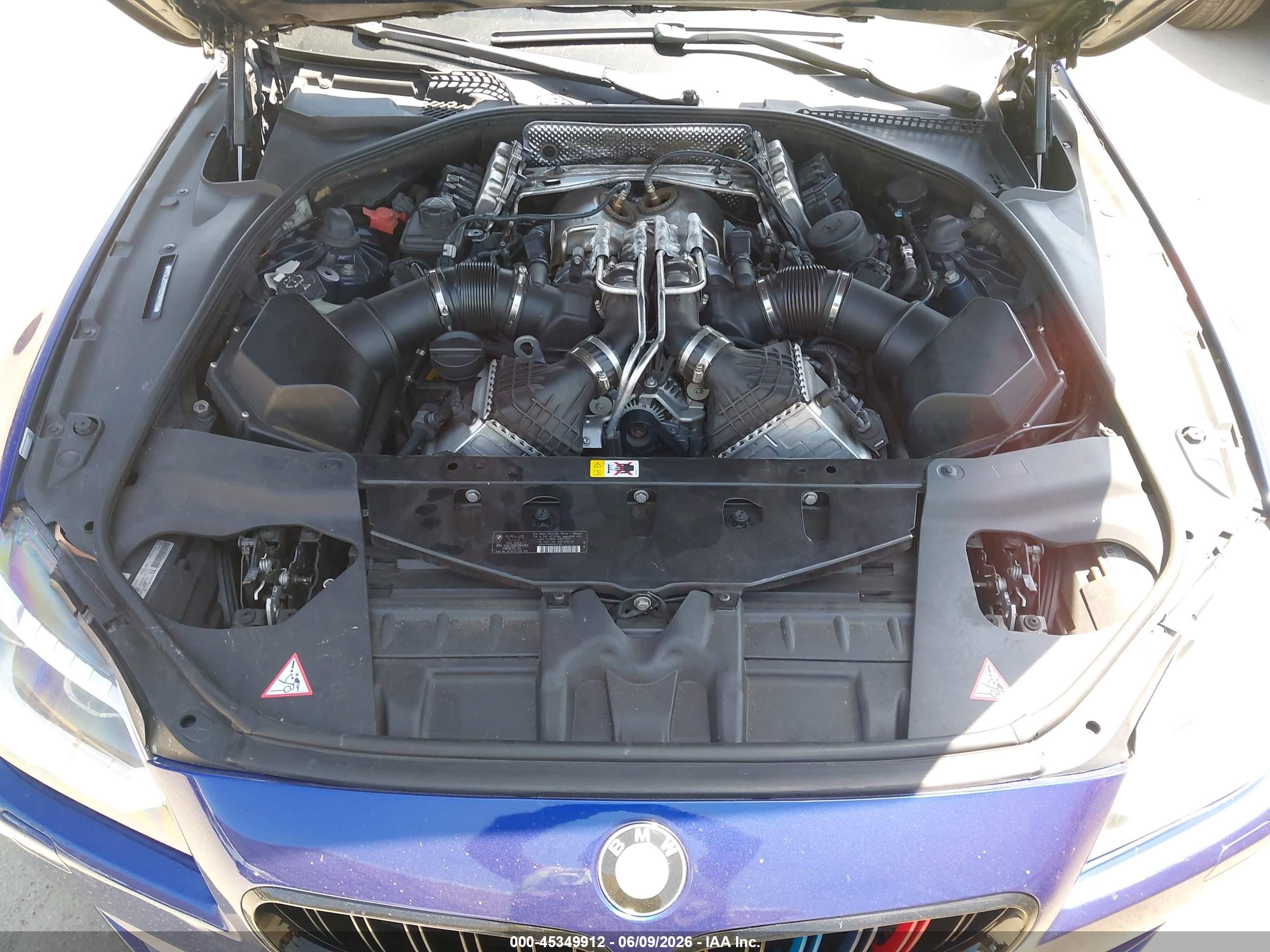 2012 Bmw M6   Blue vin: WBSLZ9C59CC985506