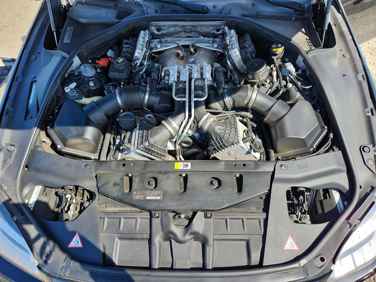 2015 Bmw M6 Charcoal vin: WBSLZ9C5XFD651483