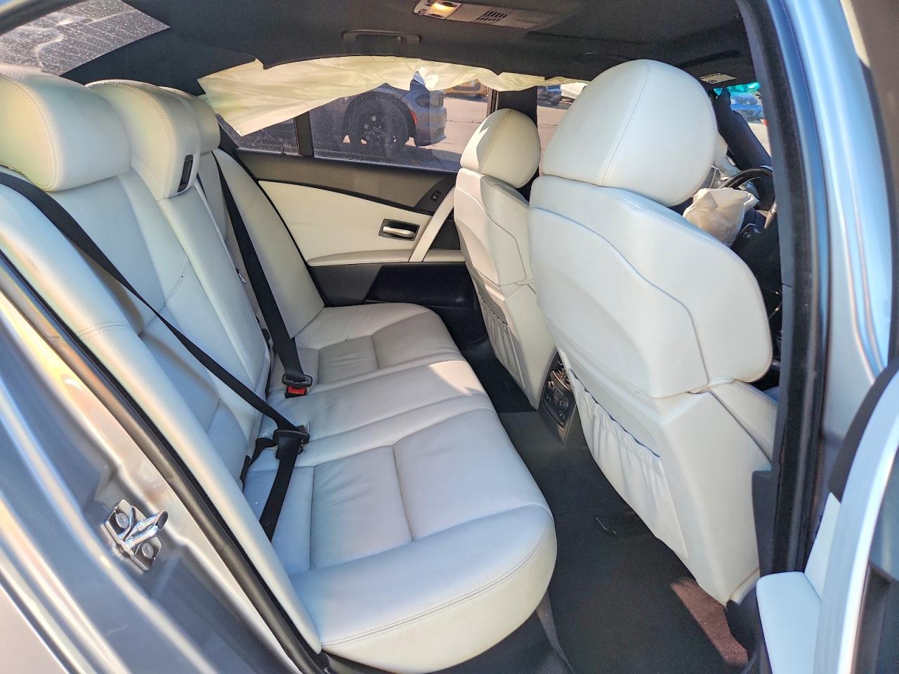 2006 Bmw M5 Silver vin: WBSNB93516B581994