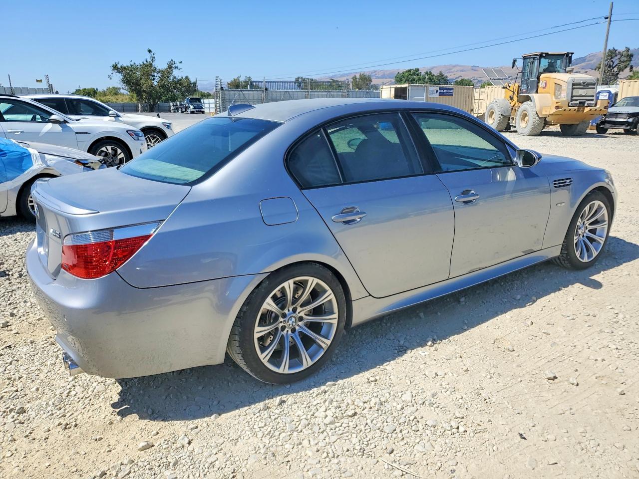 2007 Bmw M5 Silver vin: WBSNB93527CX07503