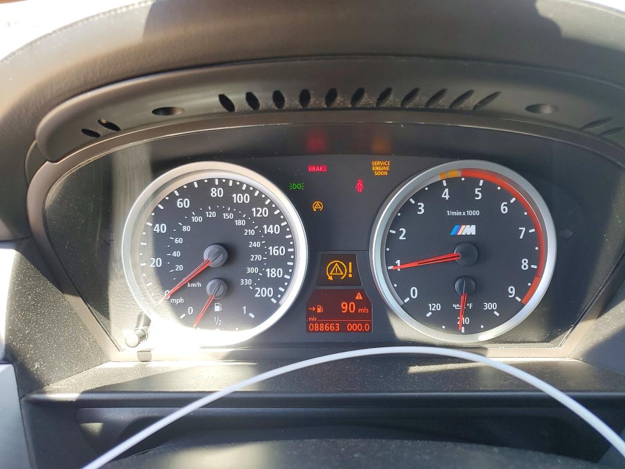 2007 Bmw M5 Silver vin: WBSNB93527CX07503