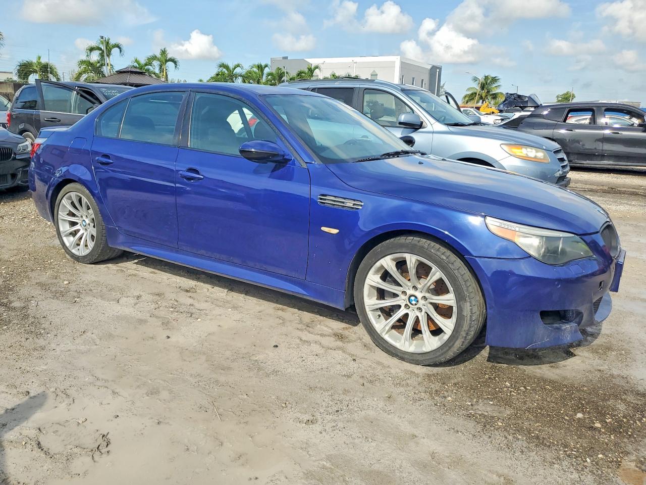 2006 Bmw M5 Blue vin: WBSNB93586B583726