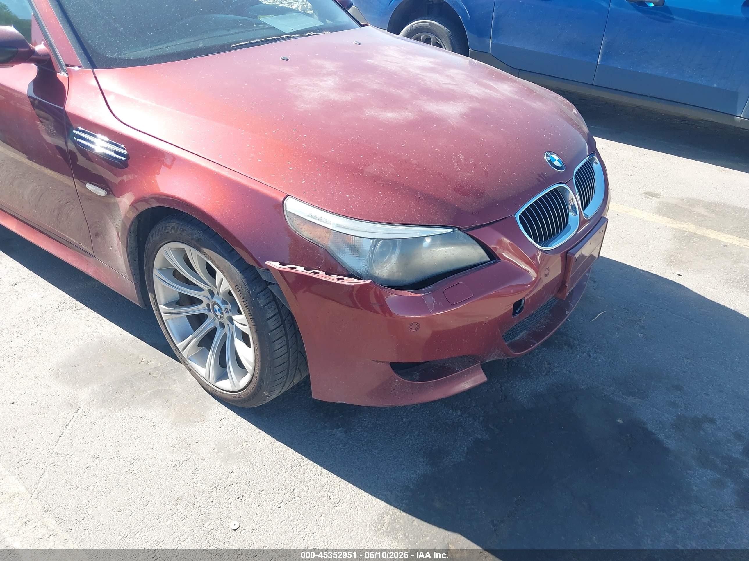 2006 Bmw M5 Burgundy vin: WBSNB935X6B582531