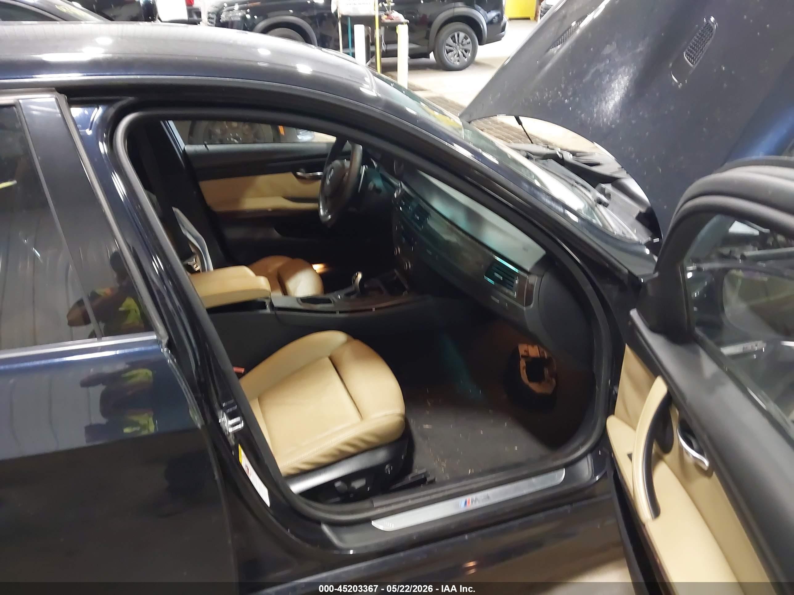 2009 Bmw M3 Dark Blue vin: WBSPM93509E201422