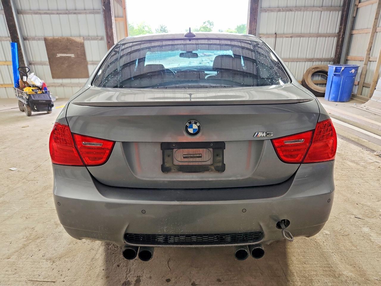 2011 Bmw M3 Gray vin: WBSPM9C50BE203824