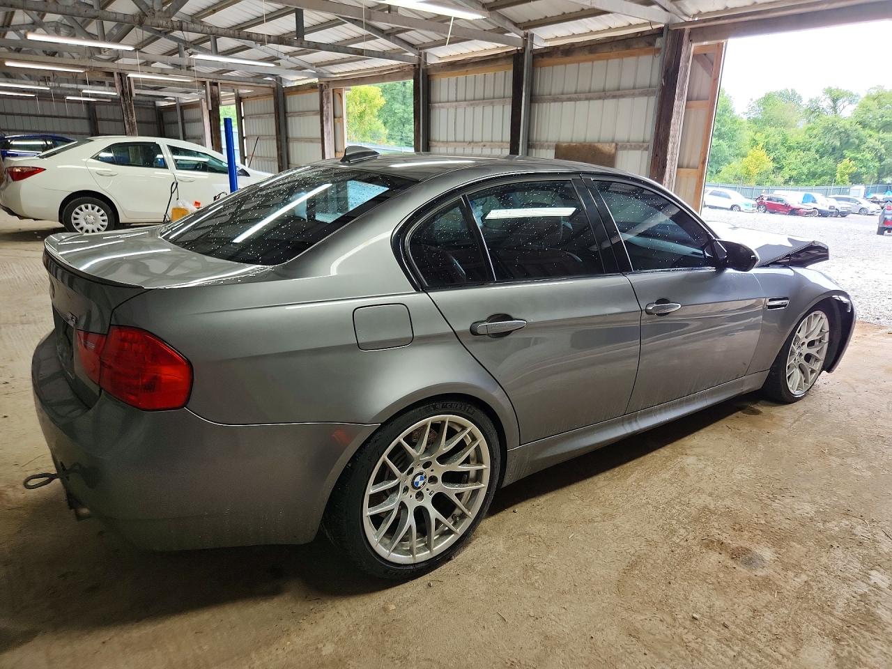 2011 Bmw M3 Gray vin: WBSPM9C50BE203824