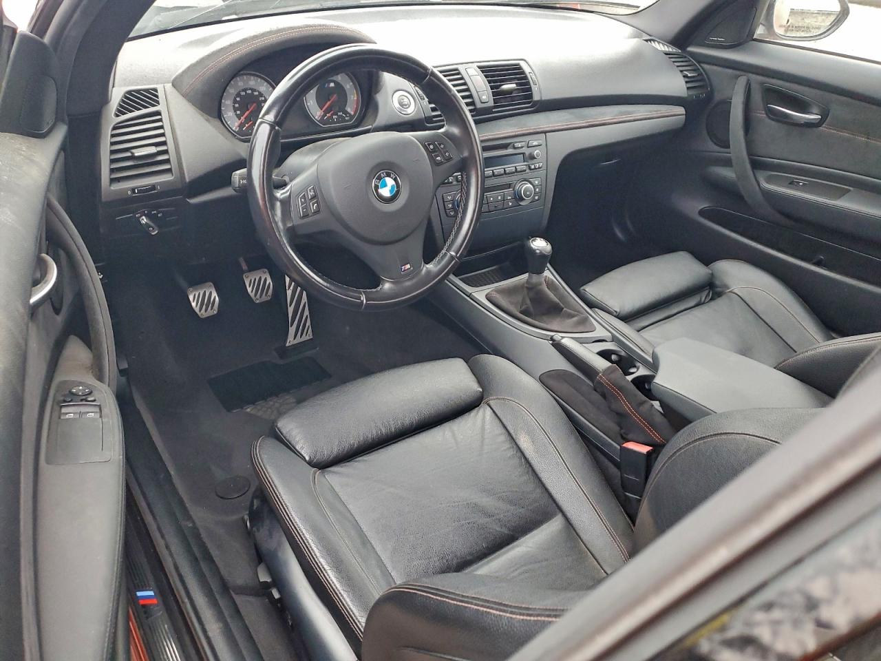 2011 Bmw 1m Оранжевый vin: WBSUR9C52BVP75918