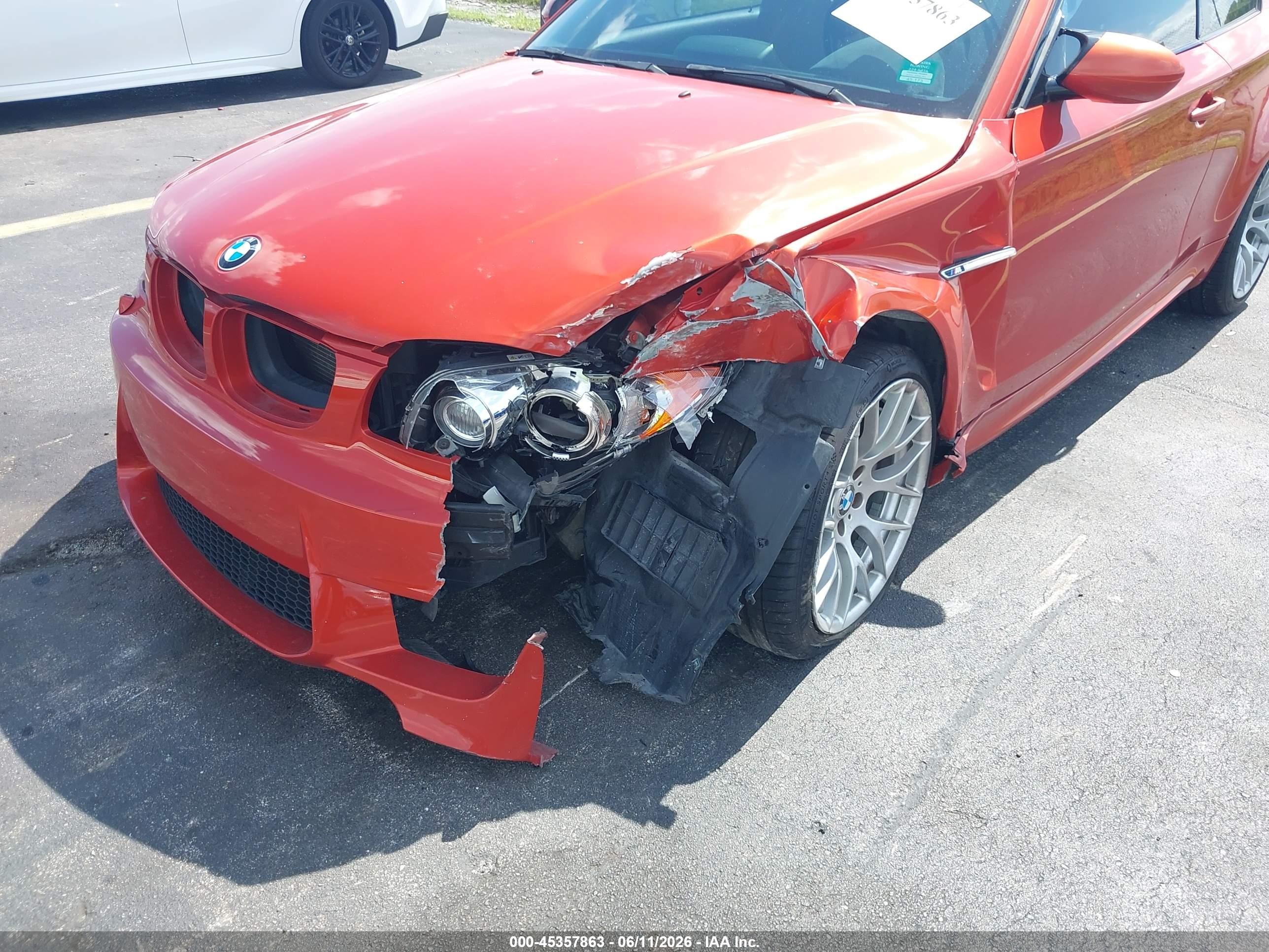 2011 Bmw 1 Series M   Orange vin: WBSUR9C59BVP76337