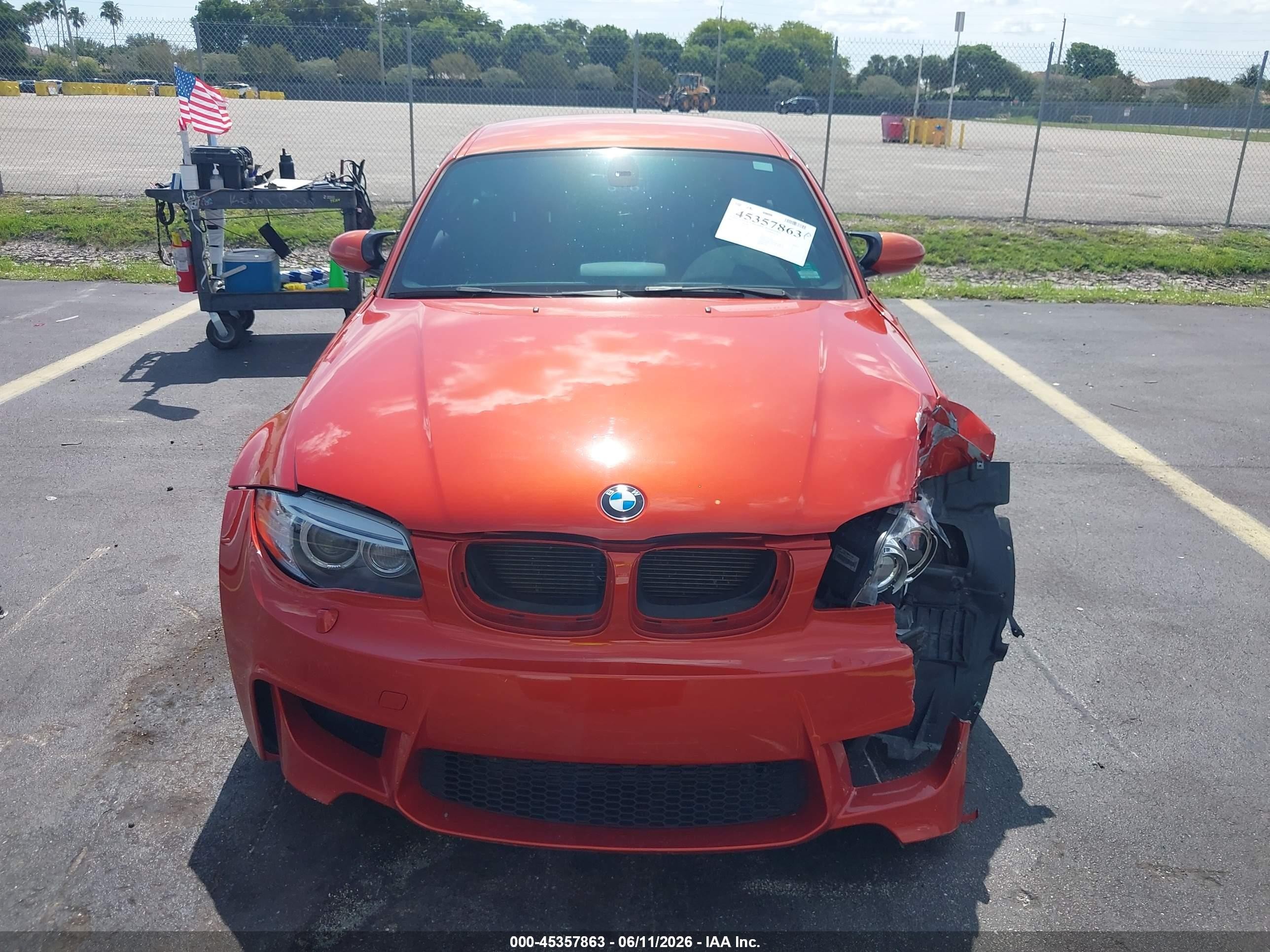 2011 Bmw 1 Series M   Orange vin: WBSUR9C59BVP76337