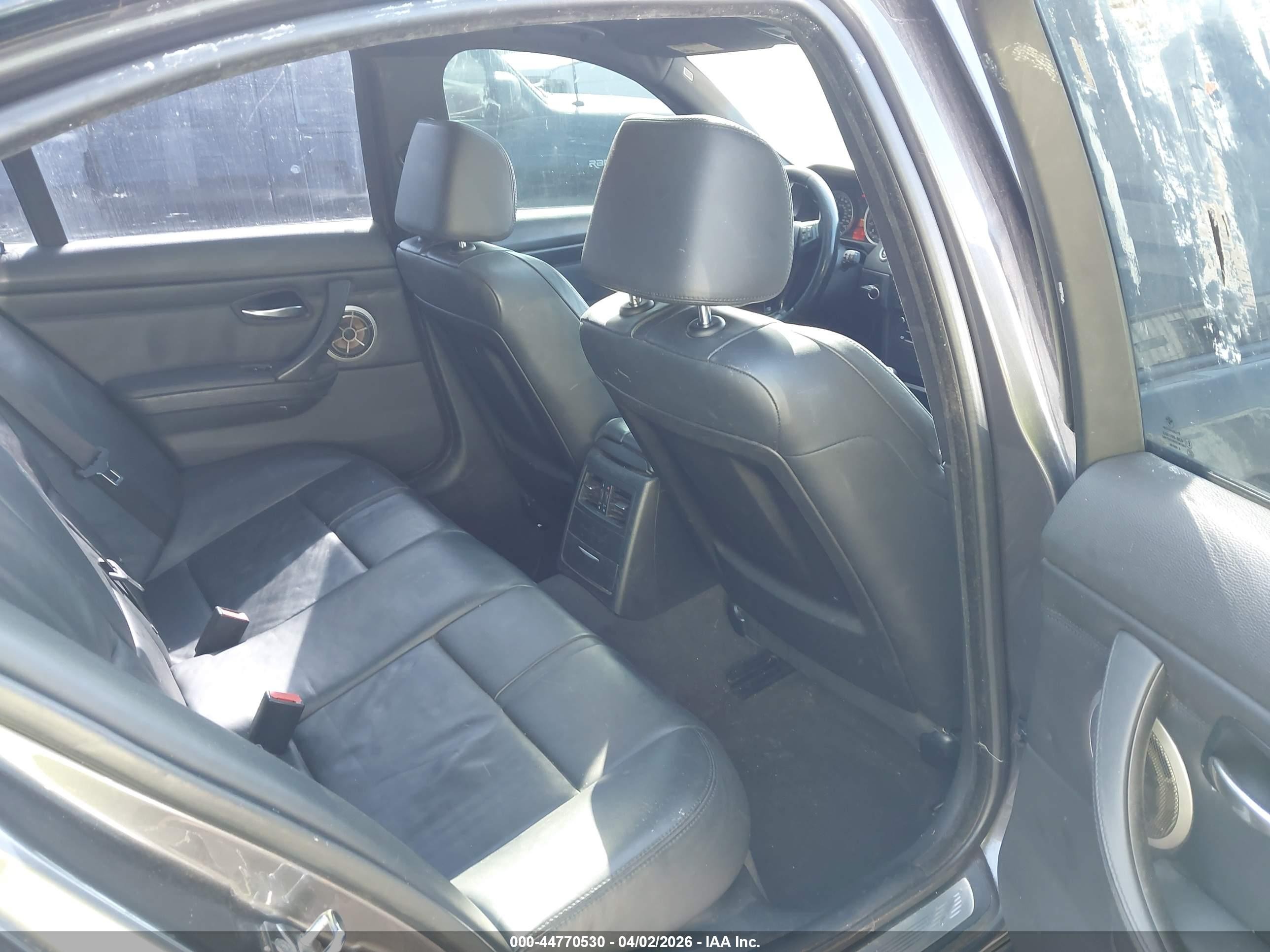 2008 Bmw M3   Gray vin: WBSVA93528E041767