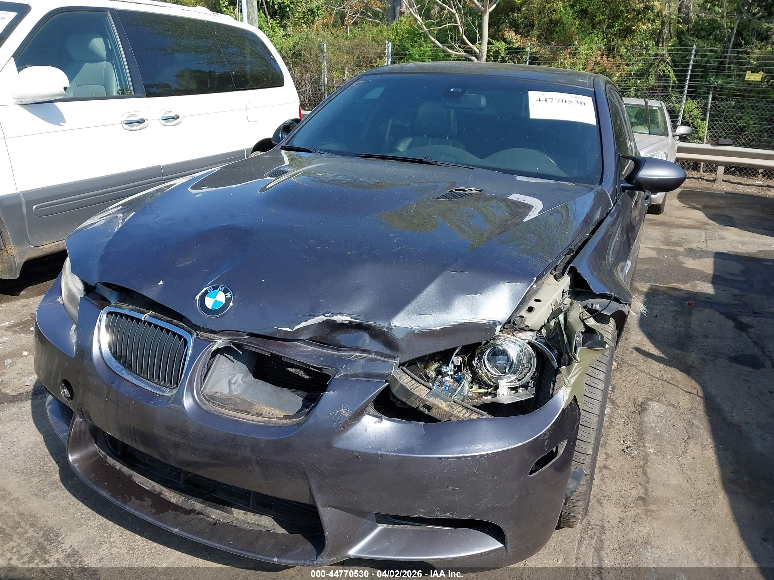 2008 Bmw M3   Gray vin: WBSVA93528E041767