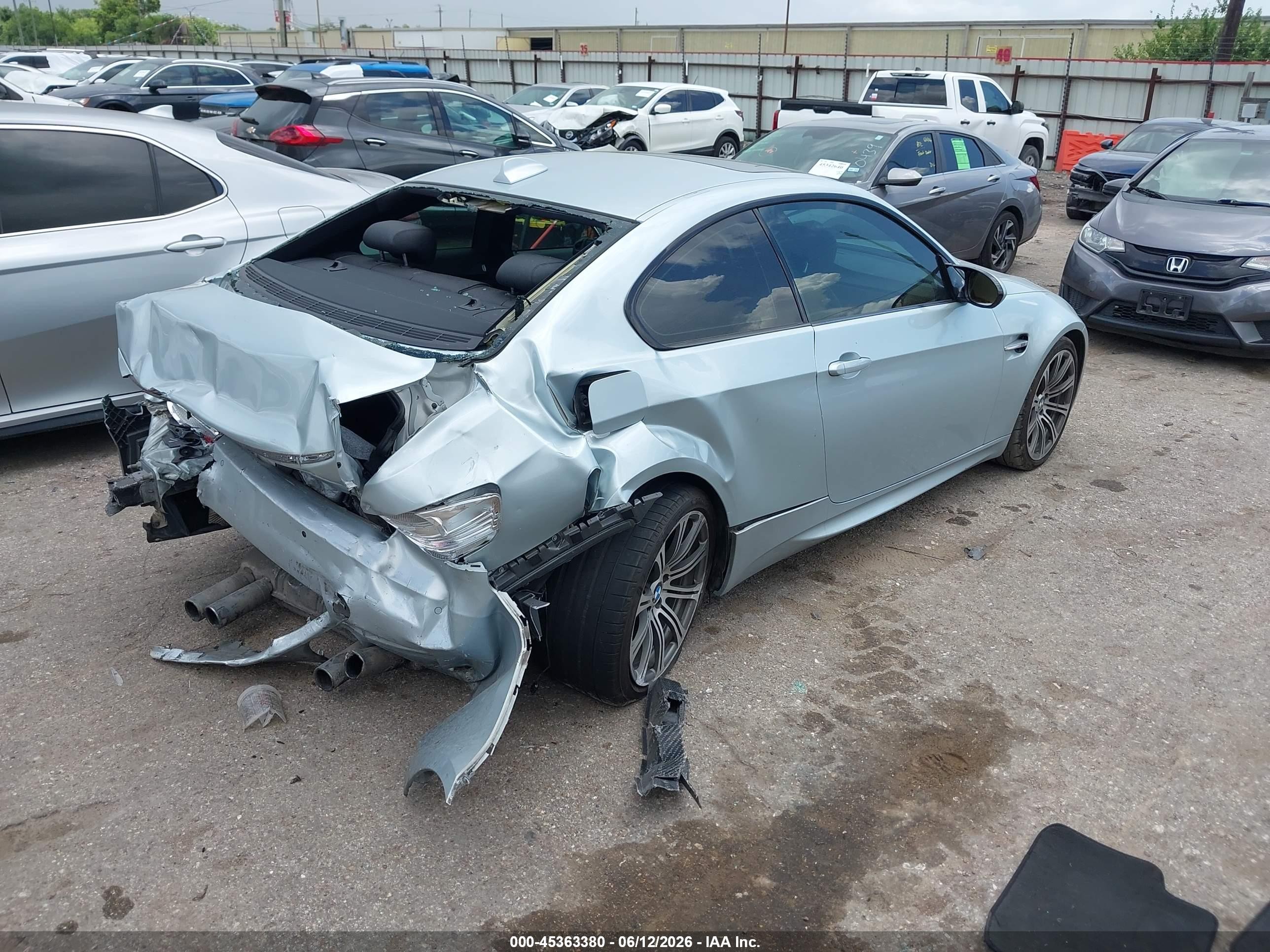 2009 Bmw M3   Light Blue vin: WBSWD93539P361794