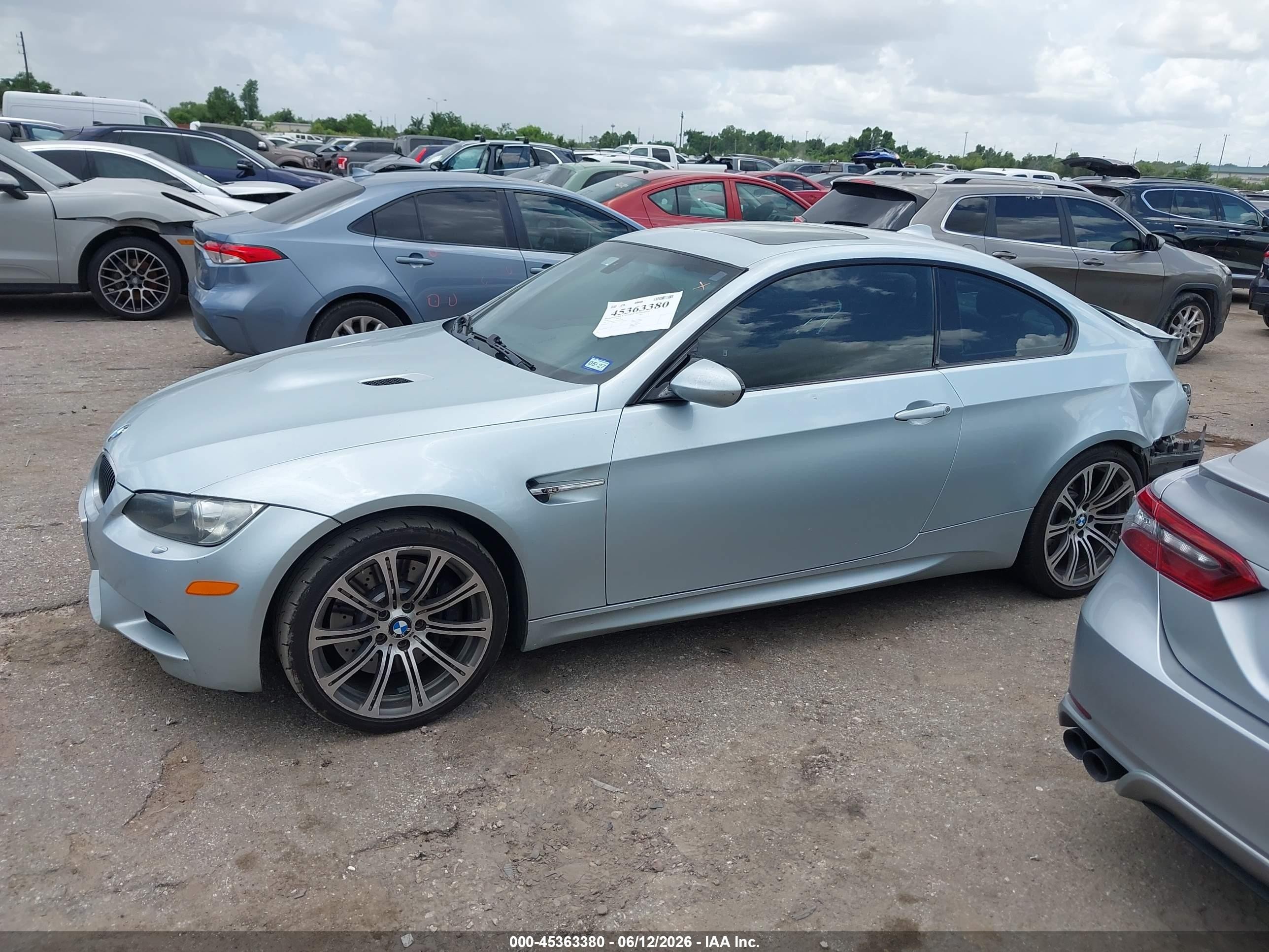 2009 Bmw M3   Light Blue vin: WBSWD93539P361794