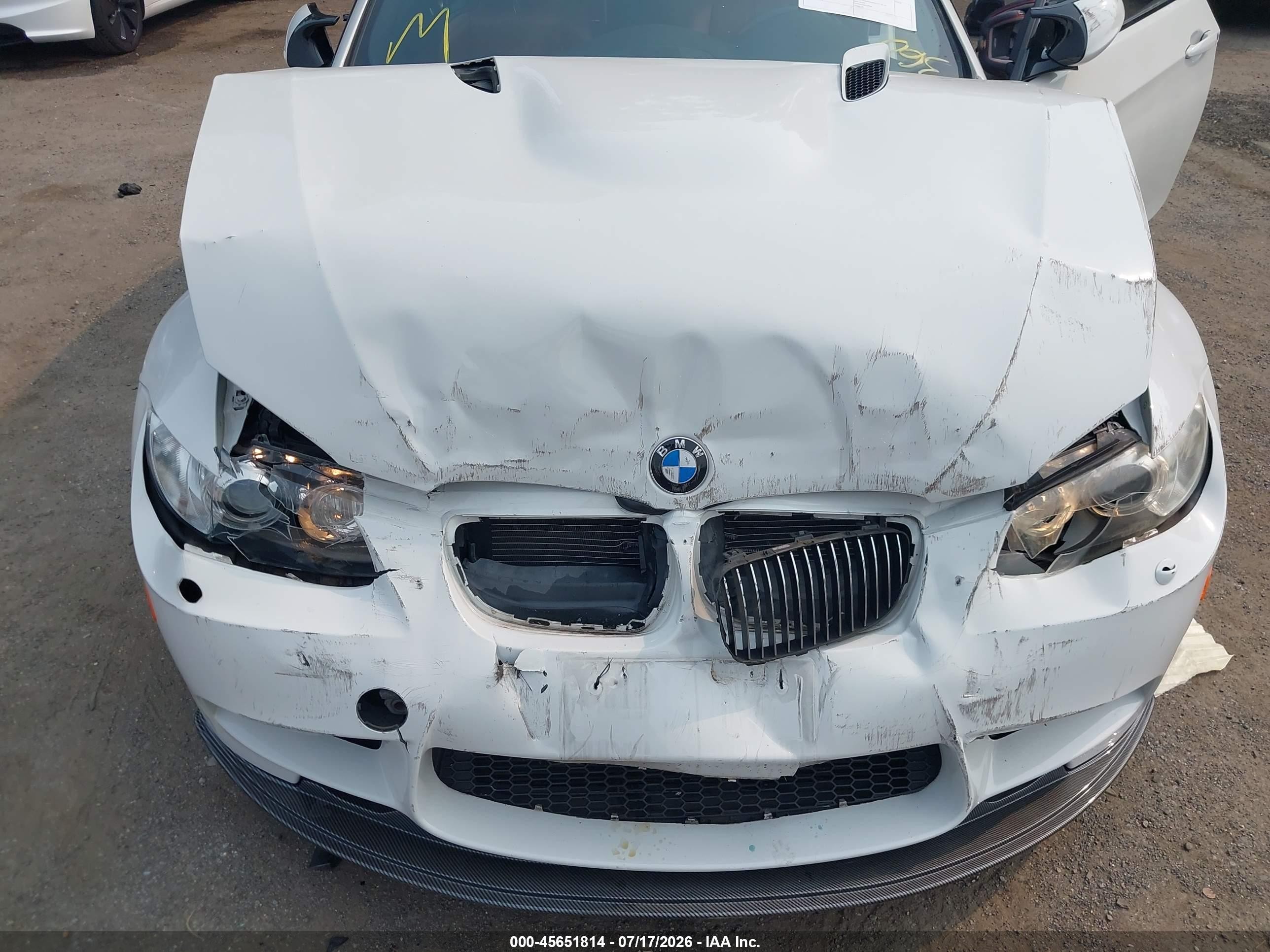 2008 Bmw M3   White vin: WBSWD93548PY42376
