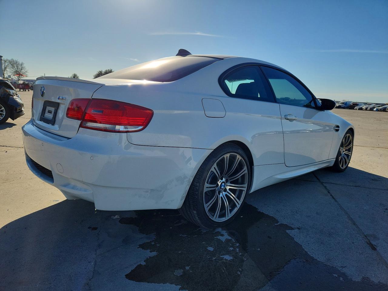 2010 Bmw M3 White vin: WBSWD9C59AP363389