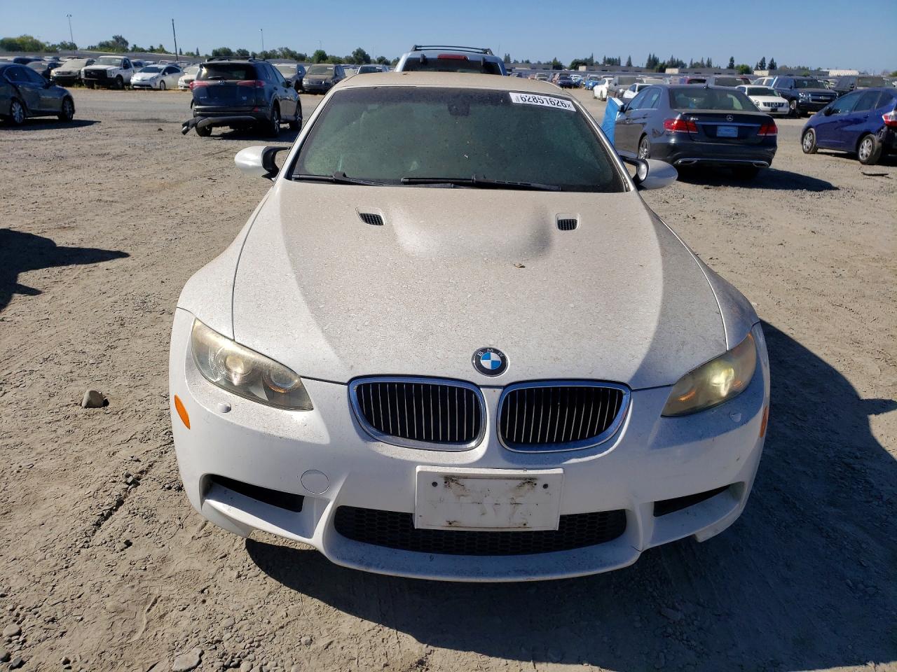 2008 Bmw M3 White vin: WBSWL93528P330862