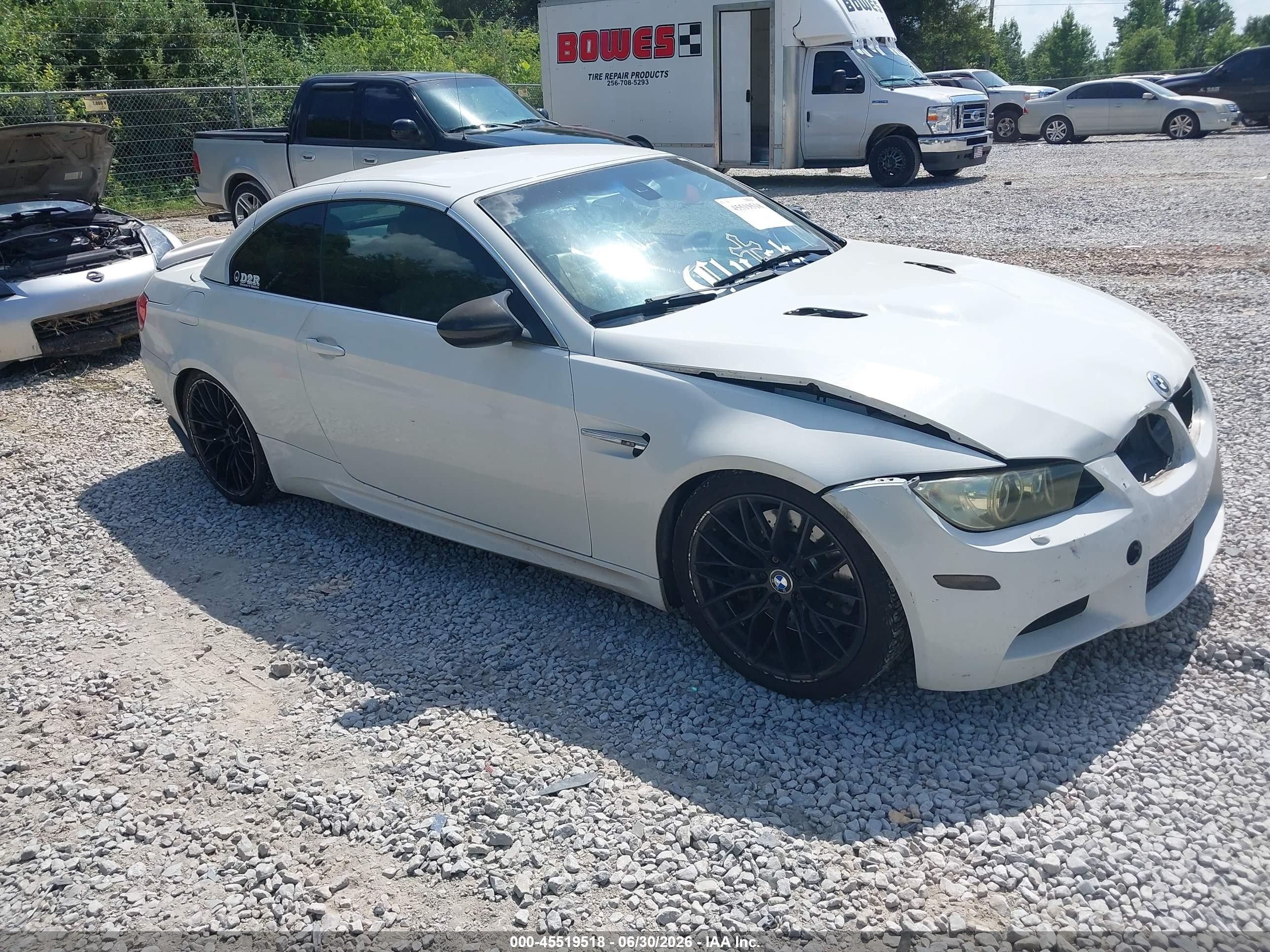 2010 Bmw M3   White vin: WBSWL9C53AP332920