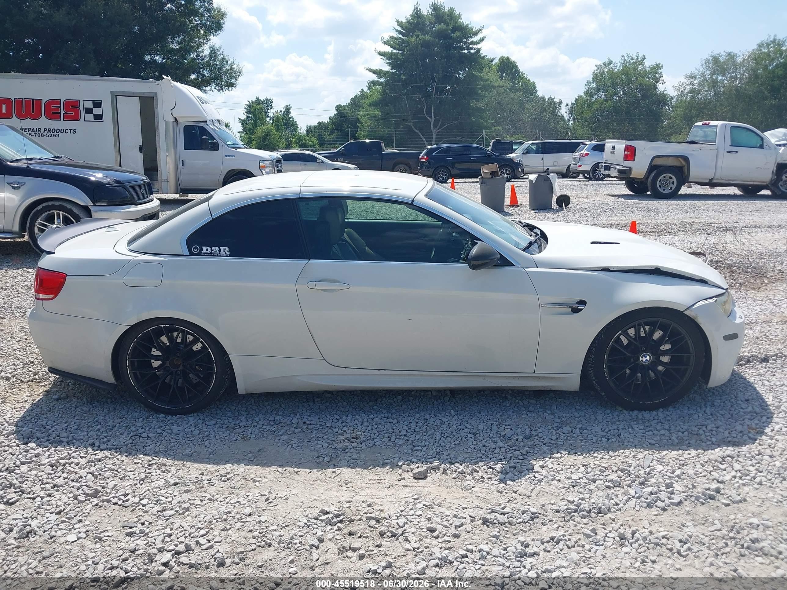 2010 Bmw M3   White vin: WBSWL9C53AP332920