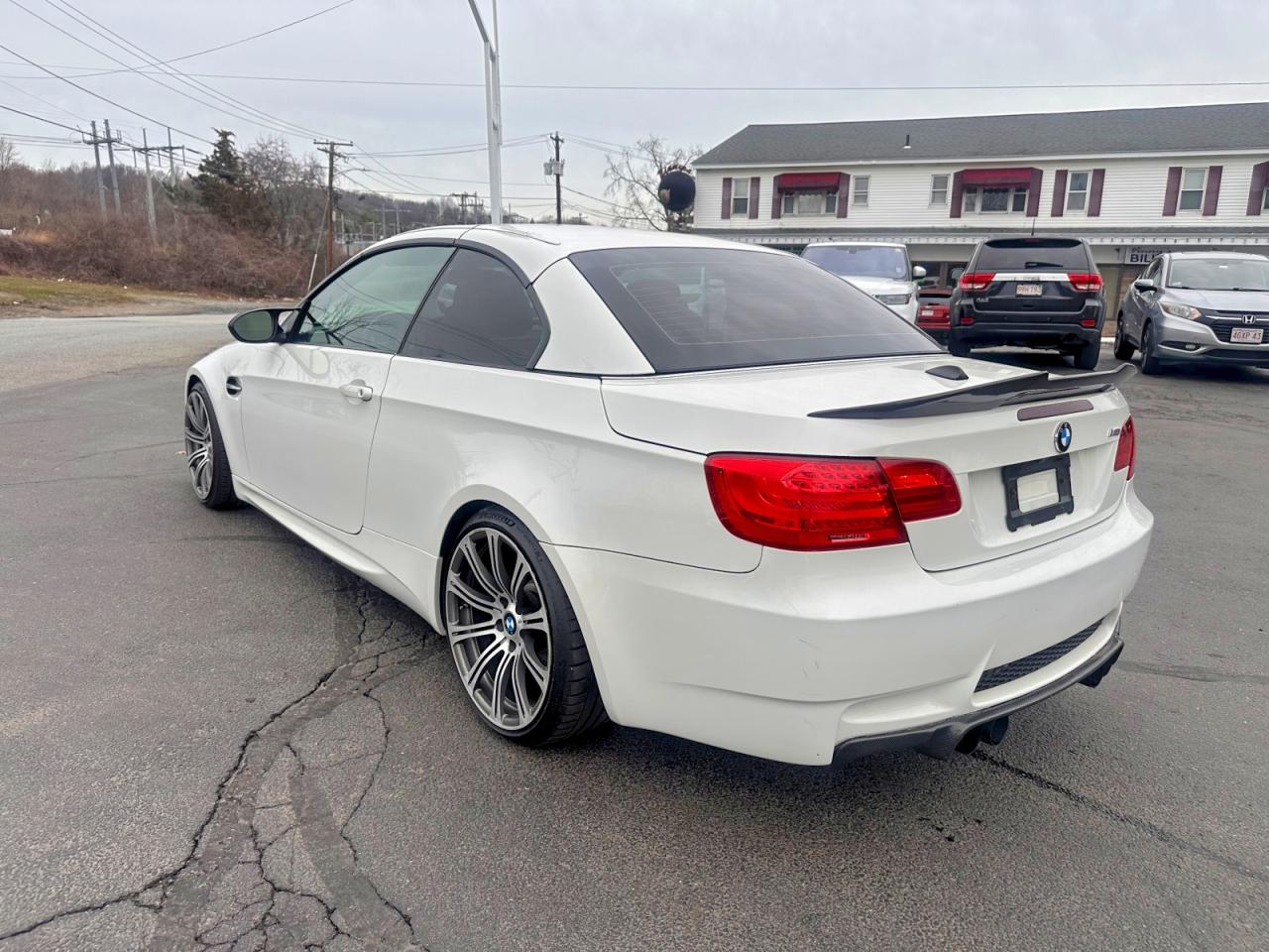 2010 Bmw M3 White vin: WBSWL9C59AP332968