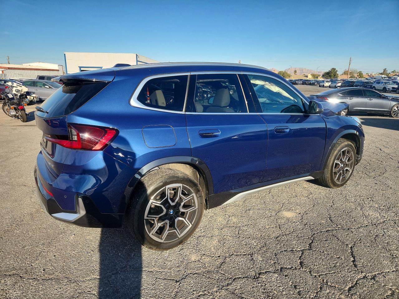 2025 Bmw X1 Xdrive28i Blue vin: WBX73EF00S5141721