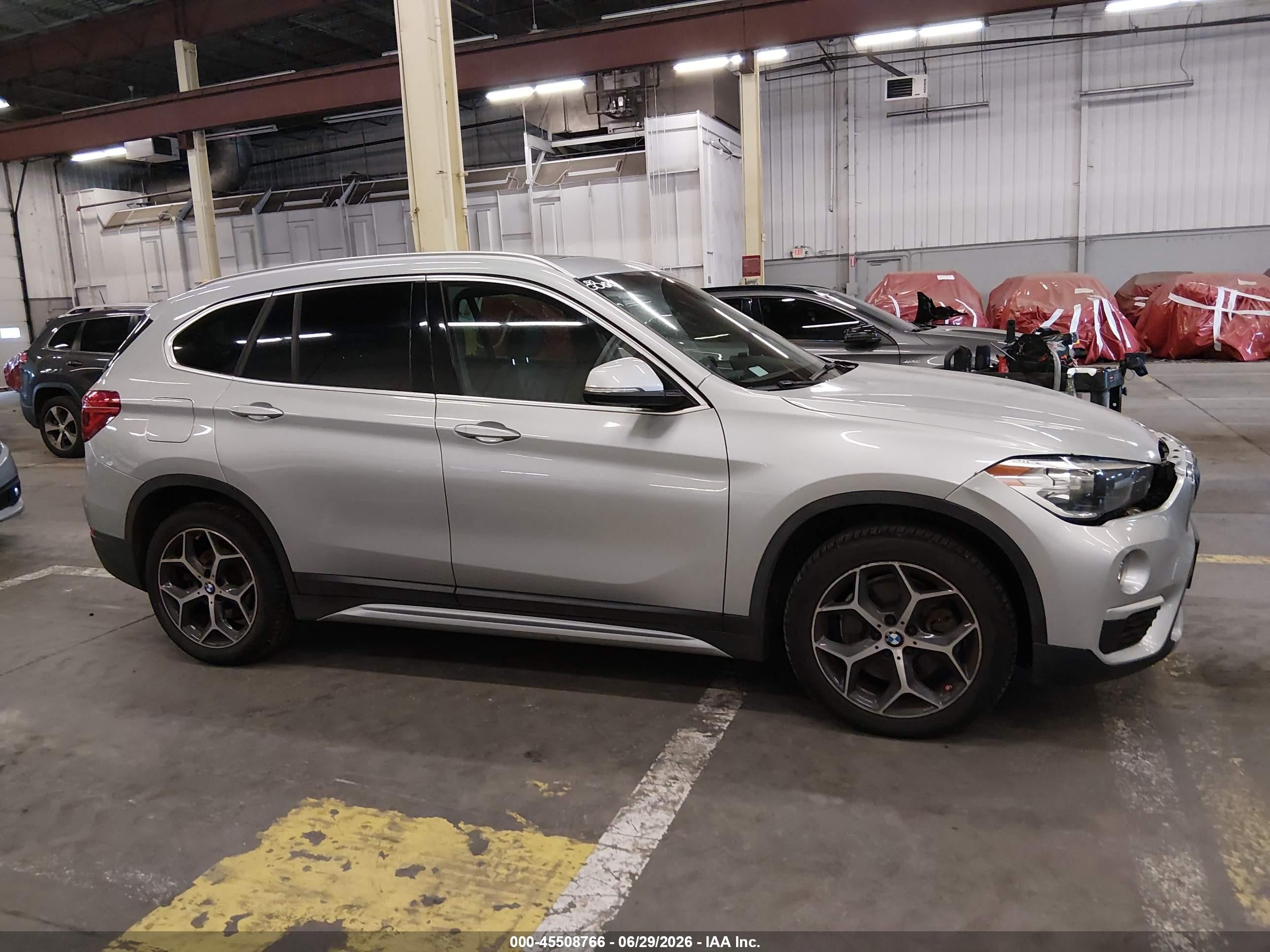 2018 Bmw X1 Xdrive28i Silver vin: WBXHT3C30J5L34361
