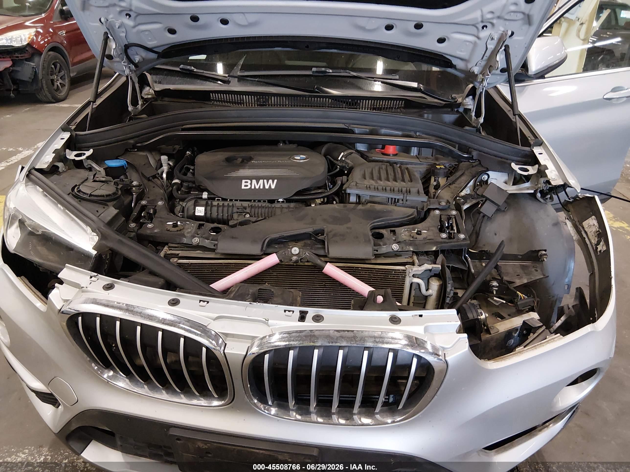 2018 Bmw X1 Xdrive28i Silver vin: WBXHT3C30J5L34361