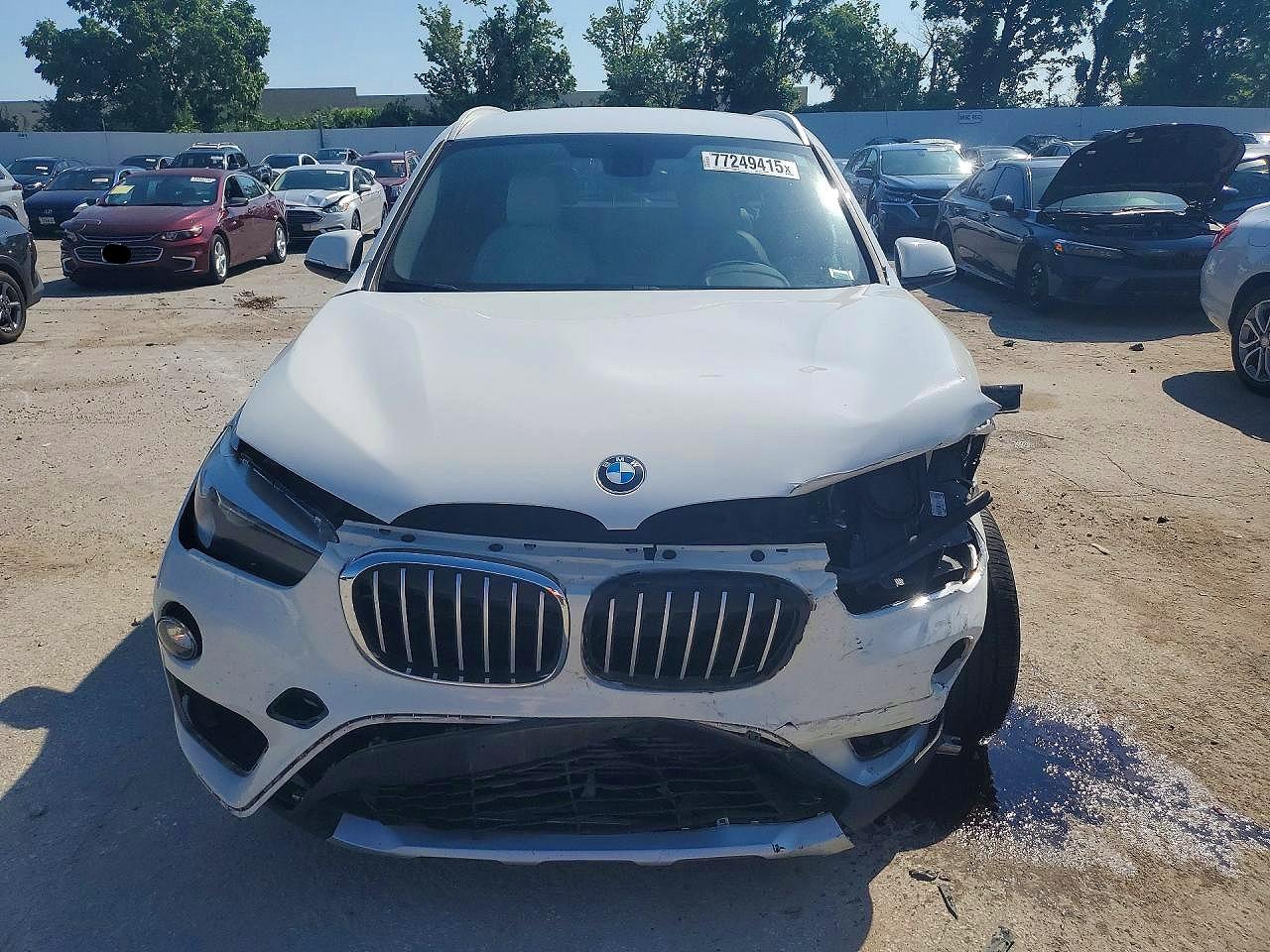2018 Bmw X1 Xdrive28i Белый vin: WBXHT3C31J5K21440