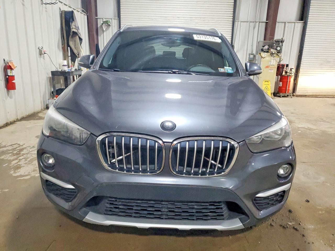 2018 Bmw X1 Xdrive28i Gray vin: WBXHT3C32J5K30941