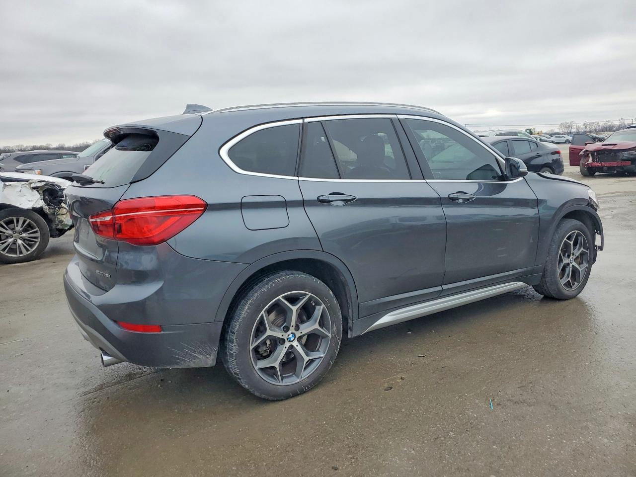 2018 Bmw X1 Xdrive28i Gray vin: WBXHT3C33J5L34662