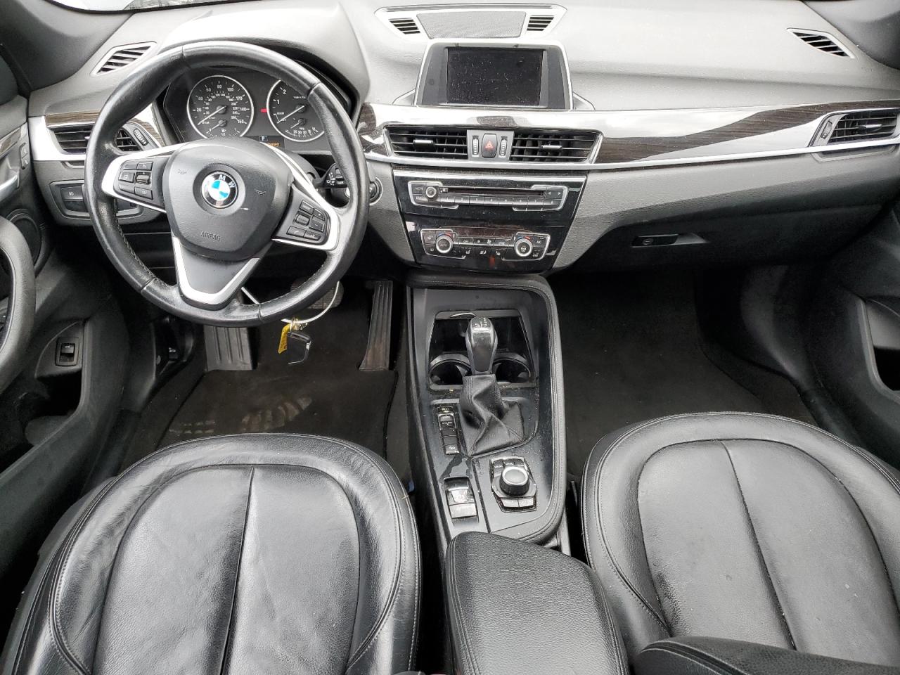 2018 Bmw X1 Xdrive28i Черный vin: WBXHT3C37J5K22401
