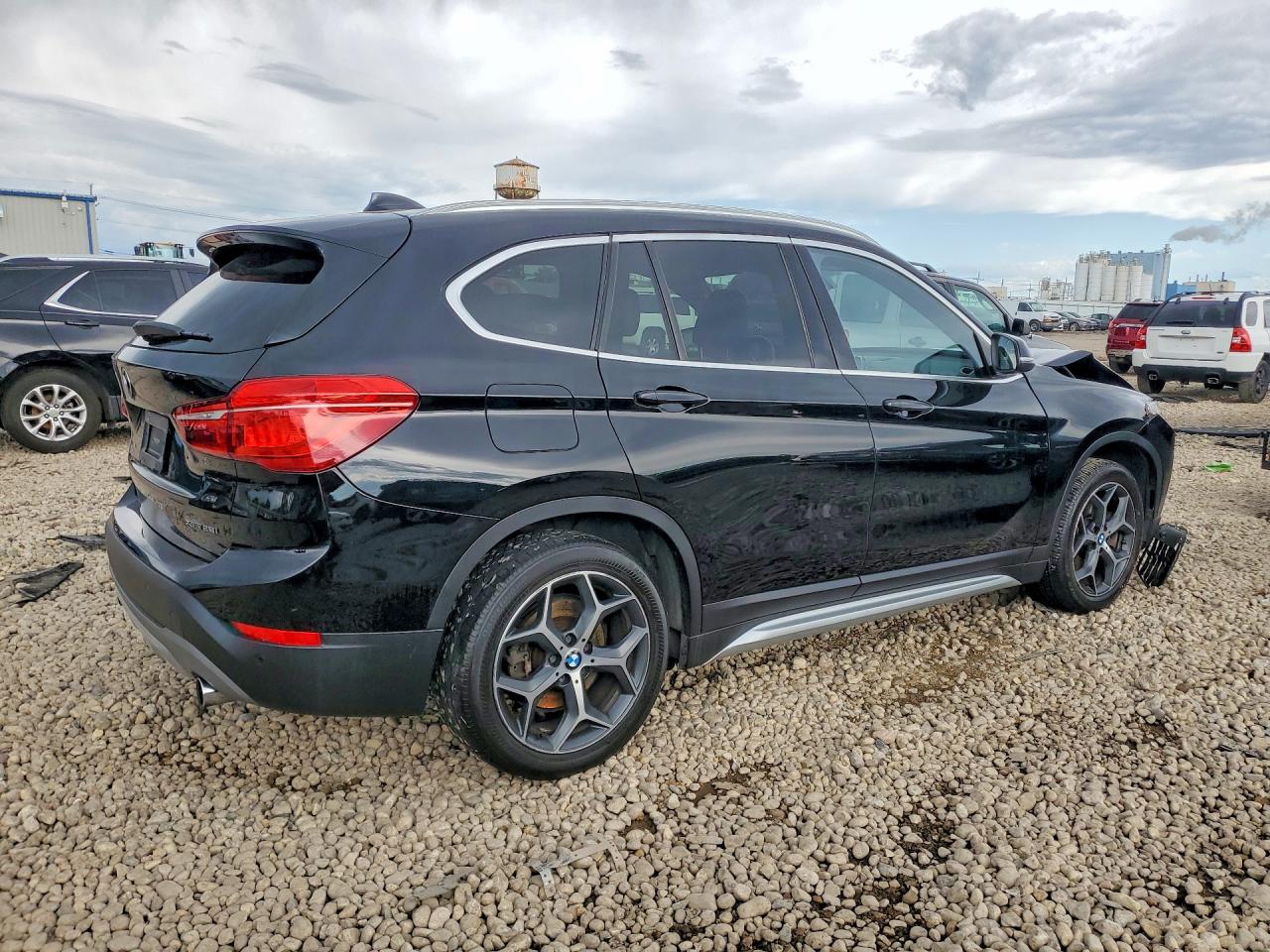 2018 Bmw X1 Xdrive28i Black vin: WBXHT3C38J5L30980