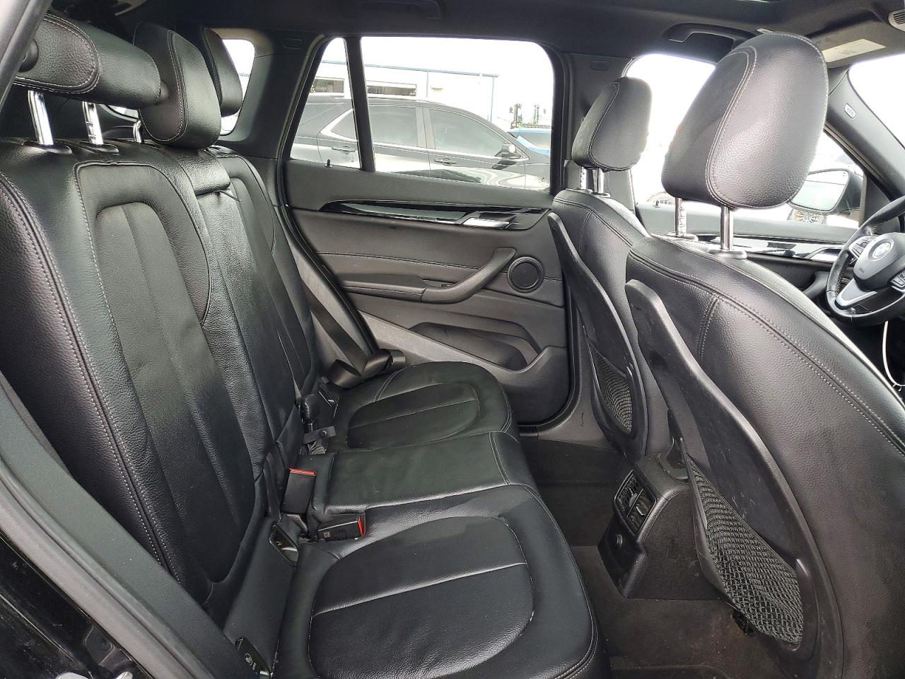 2018 Bmw X1 Xdrive28i Black vin: WBXHT3C38J5L30980
