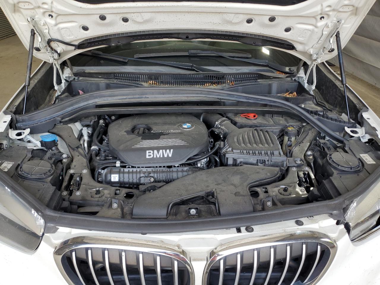 2018 Bmw X1 Xdrive28i White vin: WBXHT3C39J5L32155