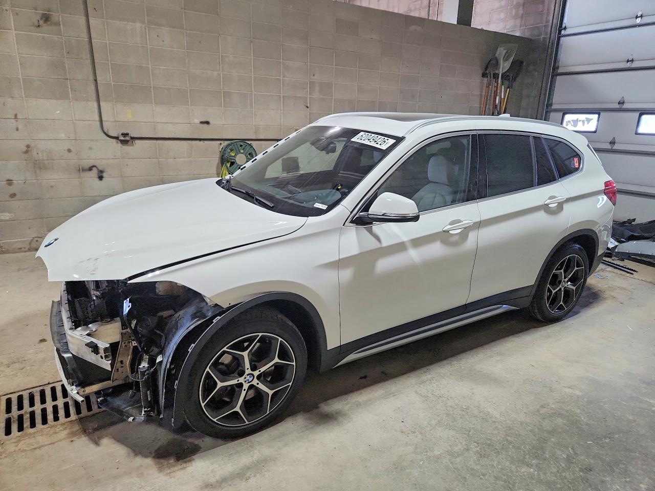 2019 Bmw X1 Xdrive28i Blue vin: WBXHT3C59K5L36225
