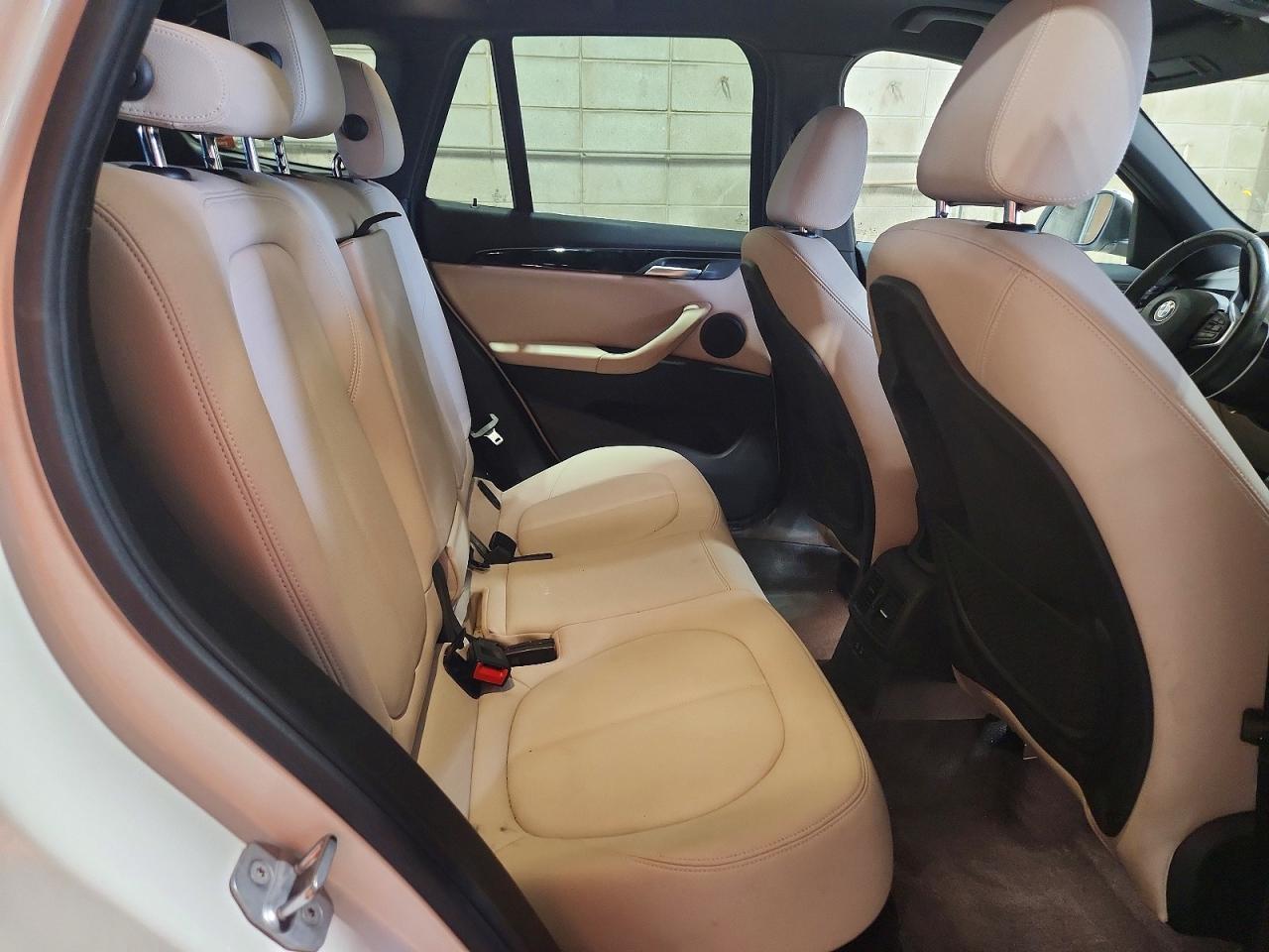2019 Bmw X1 Xdrive28i Blue vin: WBXHT3C59K5L36225