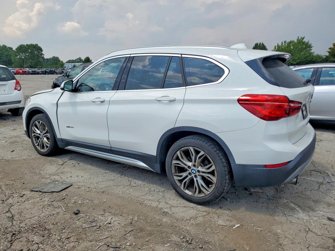 2016 Bmw X1 Xdrive28i White vin: WBXHT3Z30G4A48258