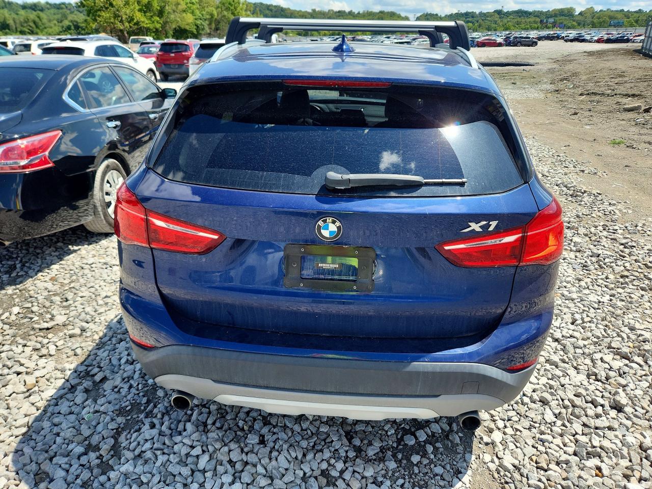2018 Bmw X1 Sdrive28i Blue vin: WBXHU7C30J5L05558