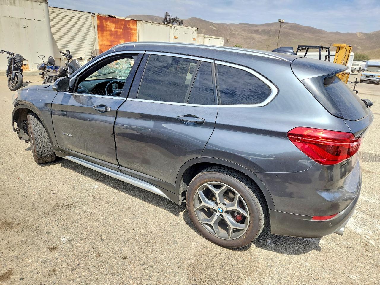2018 Bmw X1 Sdrive28i Black vin: WBXHU7C37J5H39575