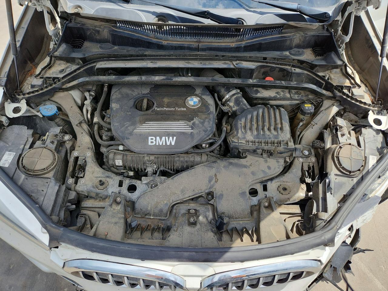 2018 Bmw X1 Sdrive28i White vin: WBXHU7C37J5L09221