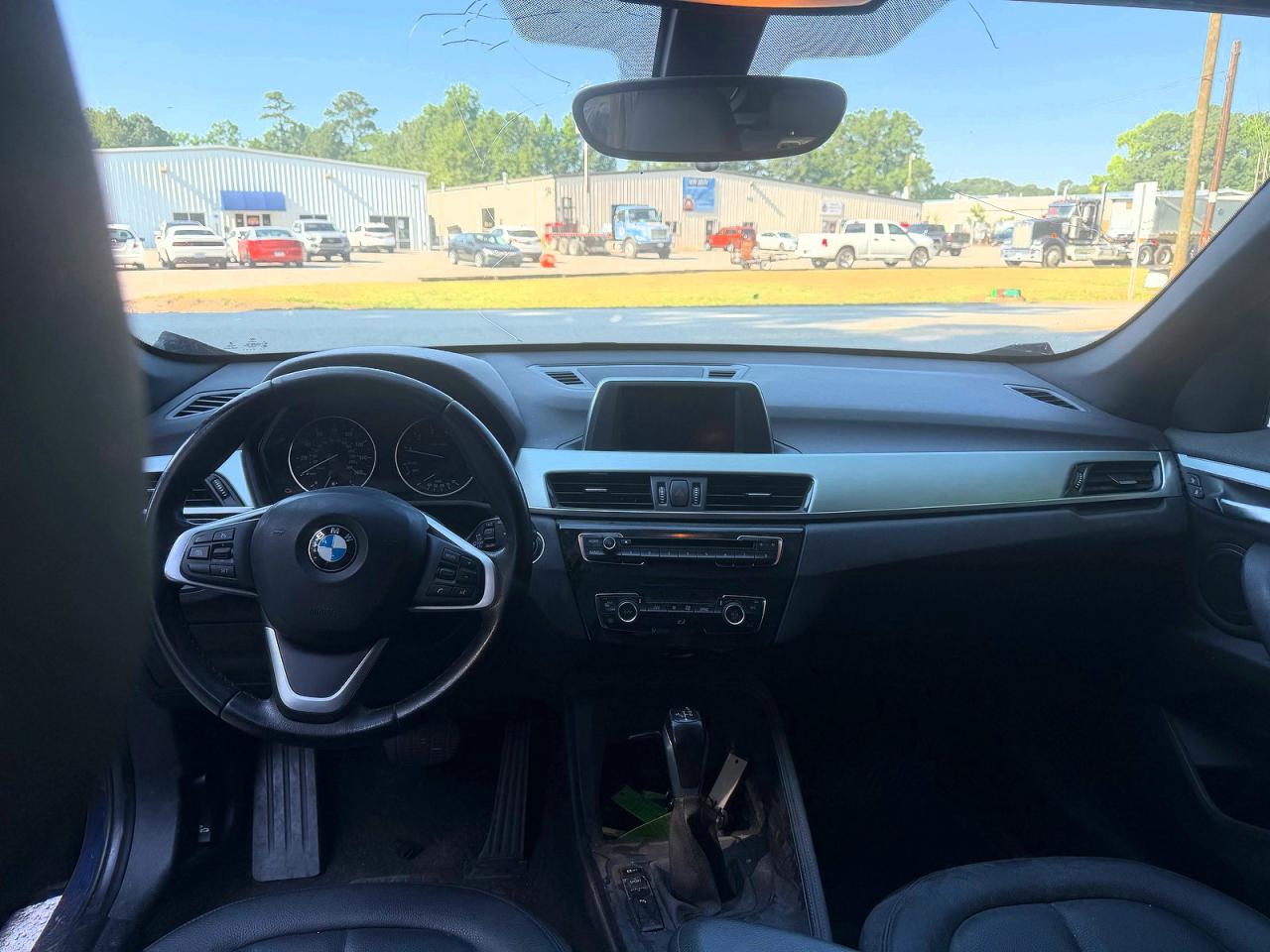 2017 Bmw X1 Sdrive28i Синий vin: WBXHU7C39H5H33108