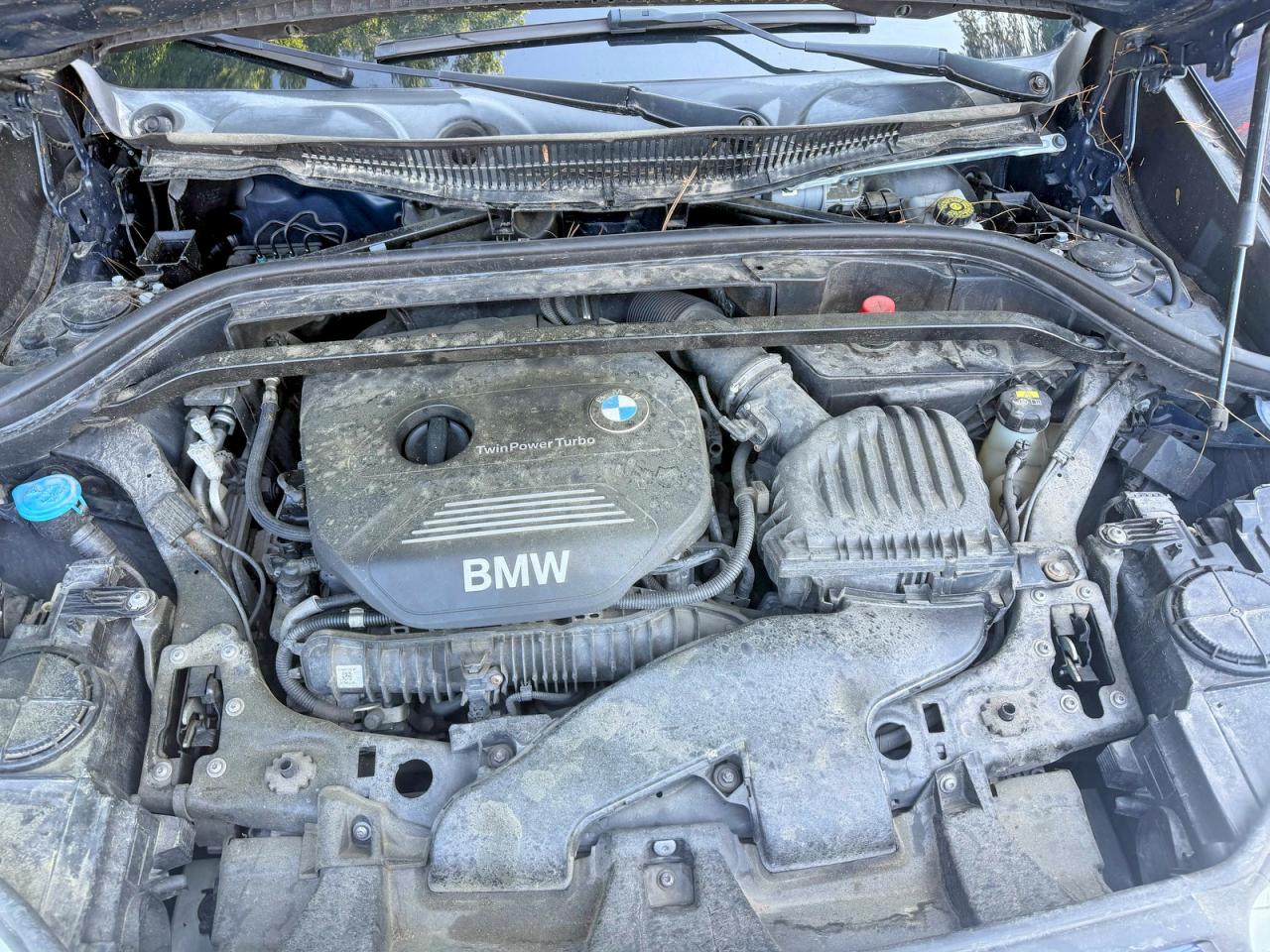 2017 Bmw X1 Sdrive28i Синий vin: WBXHU7C39H5H33108