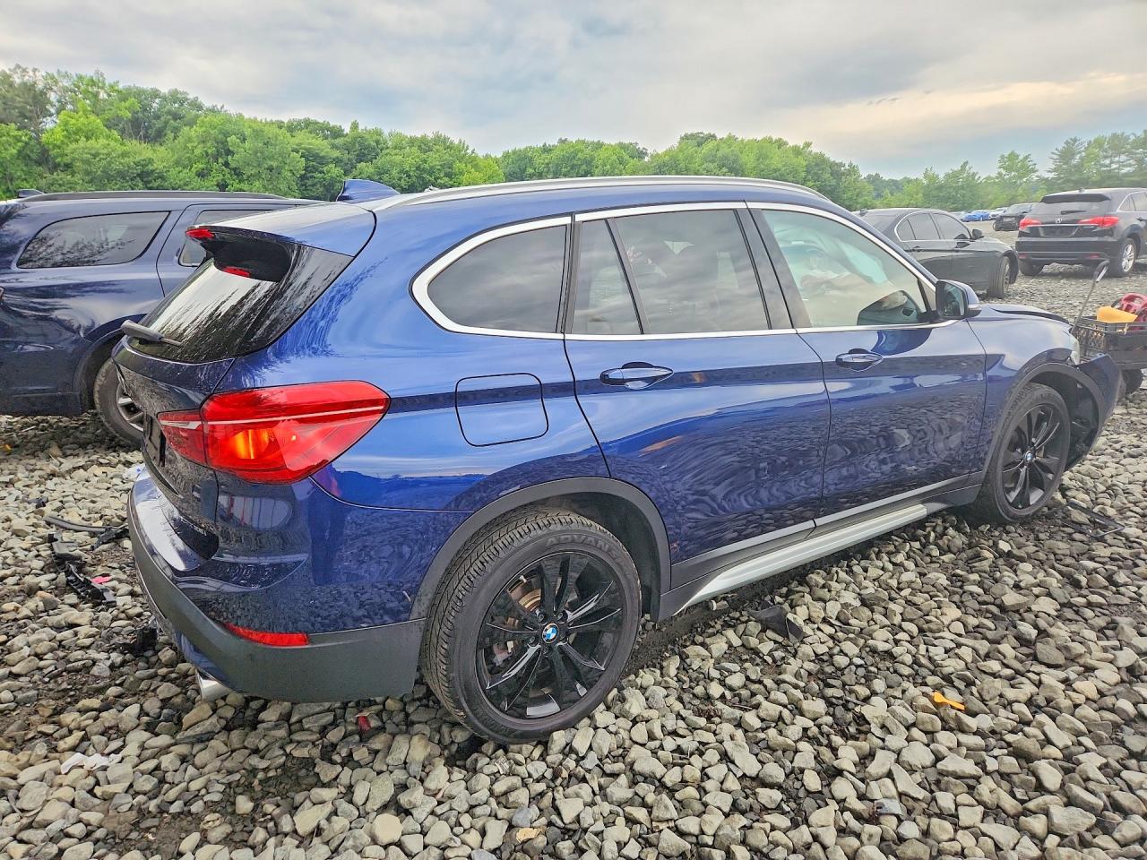 2020 Bmw X1 Xdrive28i Blue vin: WBXJG9C06L5P62713
